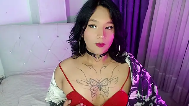 Snapshot of isadoraqueeen chatting on March 29, 2026, 3:52 am isadoraqueeen online show from March 29, 2026, 3:52 am