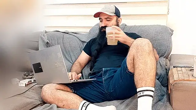 Barba Negra Fumador online show from June 11, 2026, 8:17 pm