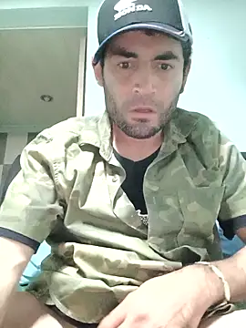 Snapshot of qricuraesto chatting on March 1, 2026, 10:59 am qricuraesto online show from March 1, 2026, 10:59 am