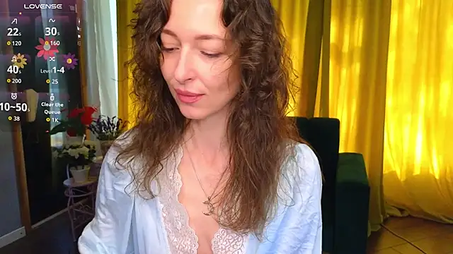 Snapshot of Kate_Millersi chatting on May 16, 2026, 5:50 am Kate Millersi online show from May 16, 2026, 5:50 am