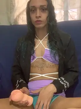 YasmimMayers online show from March 24, 2026, 1:55 pm