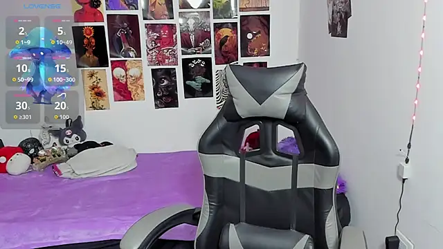 Agarycus 4 online show from April 16, 2026, 7:14 pm