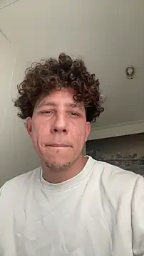 Snapshot of TitanNoir chatting on April 14, 2026, 6:29 am TitanNoir online show from April 14, 2026, 6:29 am