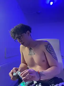 Snapshot of TitanNoir chatting on March 12, 2026, 11:20 pm TitanNoir online show from March 12, 2026, 11:20 pm