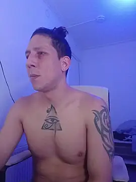 Snapshot of TitanNoir chatting on March 12, 2026, 11:14 am TitanNoir online show from March 12, 2026, 11:14 am