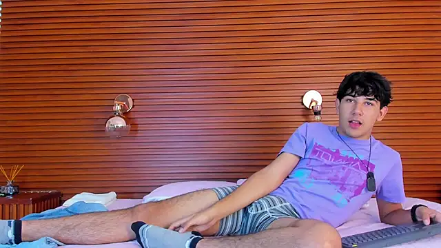 Snapshot of peakk_twiinns chatting on March 7, 2026, 11:27 am peakk twiinns online show from March 7, 2026, 11:27 am