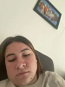 Zoe Luxxe  online show from May 28, 2026, 7:09 pm