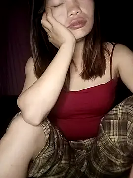 -Tristina- online show from May 2, 2026, 6:57 pm
