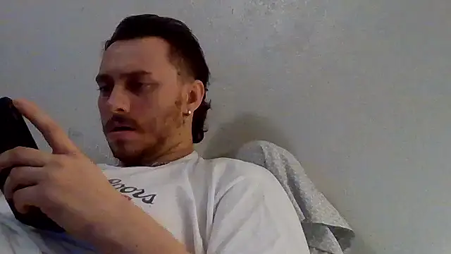 Snapshot of TallHungandCloudy69 chatting on March 16, 2026, 4:20 am TallHungandCloudy69 online show from March 16, 2026, 4:20 am