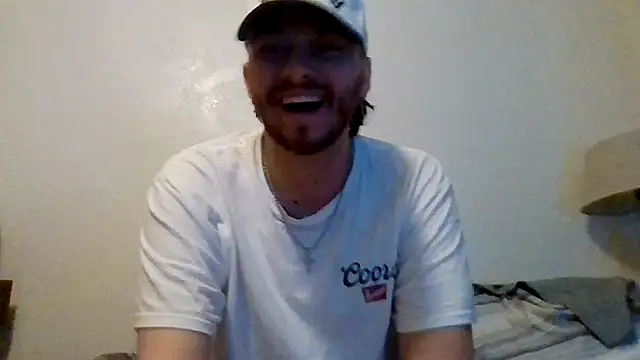 Snapshot of TallHungandCloudy69 chatting on April 11, 2026, 8:18 am TallHungandCloudy69 online show from April 11, 2026, 8:18 am