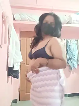 Miss-Dolly07 online show from June 11, 2026, 1:30 pm