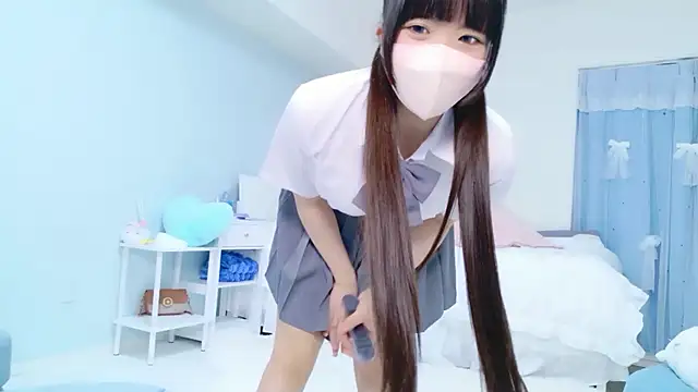 Snapshot of Hime_na chatting on April 16, 2026, 12:39 pm Hime na online show from April 16, 2026, 12:39 pm