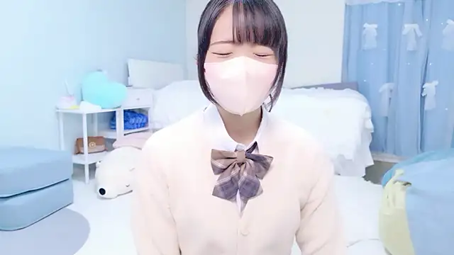 Snapshot of Hime_na chatting on May 18, 2026, 9:14 am Hime na online show from May 18, 2026, 9:14 am