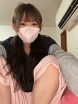 Snapshot of EMIRI_0426 chatting on March 25, 2026, 3:22 pm EMIRI 0426 online show from March 25, 2026, 3:22 pm