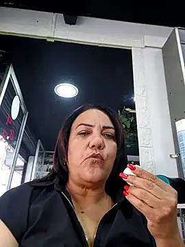 saraladys online show from April 8, 2026, 3:02 pm