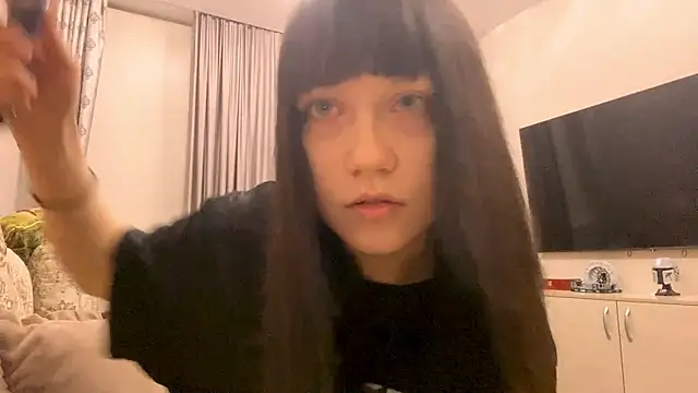 LoidaTrytten online show from March 9, 2026, 5:27 pm