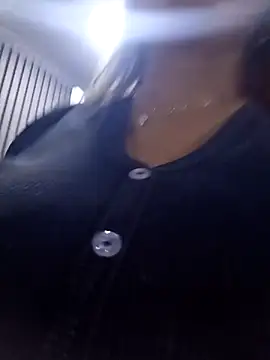 PamelaMilf  online show from April 10, 2026, 12:23 pm