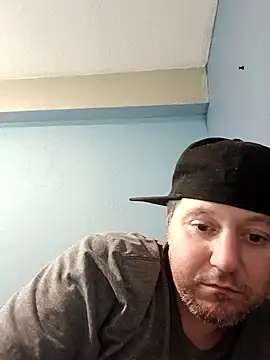 yoursextoy83 online show from March 12, 2026, 7:40 pm