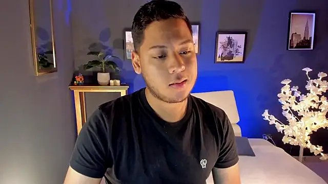 Akon 2XXX online show from April 4, 2026, 1:17 pm