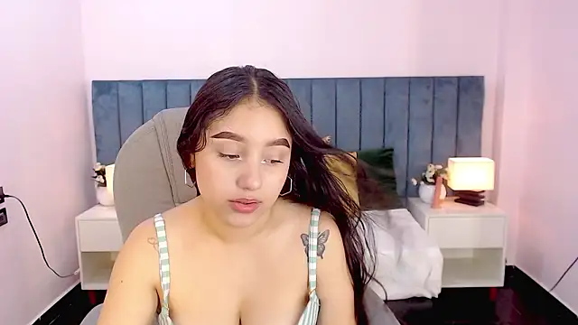 taylor kelsiee online show from March 6, 2026, 12:22 pm