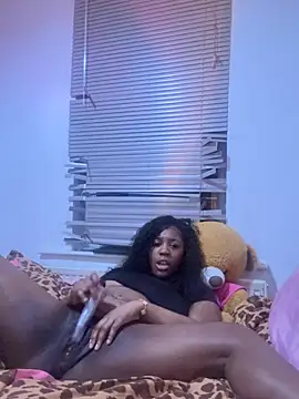 babycoco56 online show from March 29, 2026, 10:22 pm