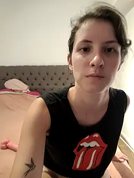 Snapshot of Goddesslulitaa chatting on April 1, 2026, 12:06 pm Goddesslulitaa online show from April 1, 2026, 12:06 pm