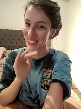 Snapshot of Goddesslulitaa chatting on April 12, 2026, 6:38 am Goddesslulitaa online show from April 12, 2026, 6:38 am