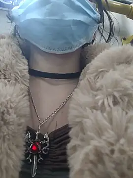 Naomimolie online show from April 14, 2026, 11:26 am