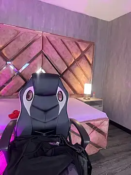 Cherry Charlottee online show from March 6, 2026, 7:31 pm