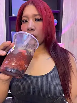 Snapshot of Cherry_Charlottee chatting on May 25, 2026, 7:56 pm Cherry Charlottee online show from May 25, 2026, 7:56 pm