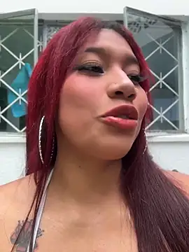 Snapshot of Cherry_Charlottee chatting on April 23, 2026, 7:37 pm Cherry Charlottee online show from April 23, 2026, 7:37 pm