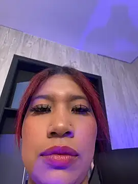 Snapshot of Cherry_Charlottee chatting on April 30, 2026, 7:32 pm Cherry Charlottee online show from April 30, 2026, 7:32 pm