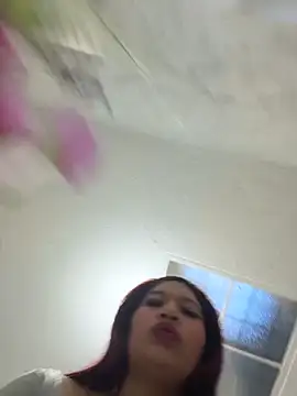 Snapshot of Cherry_Charlottee chatting on June 1, 2026, 7:46 pm Cherry Charlottee online show from June 1, 2026, 7:46 pm