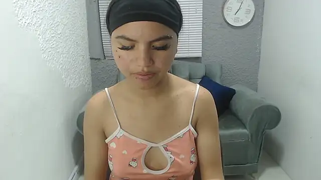 Snapshot of kimmyfuckass chatting on May 20, 2026, 12:24 pm kimmyfuckass online show from May 20, 2026, 12:24 pm