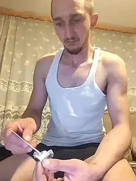 Snapshot of Mahmaze chatting on April 4, 2026, 11:33 pm Mahmaze online show from April 4, 2026, 11:33 pm