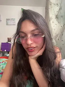 Snapshot of SweetCherry__ chatting on May 19, 2026, 7:54 pm SweetCherry online show from May 19, 2026, 7:54 pm