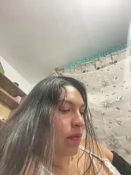Snapshot of SweetCherry__ chatting on May 9, 2026, 11:19 pm SweetCherry online show from May 9, 2026, 11:19 pm