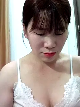 Snapshot of Bondgirl_9 chatting on May 30, 2026, 5:07 pm Bondgirl 9 online show from May 30, 2026, 5:07 pm