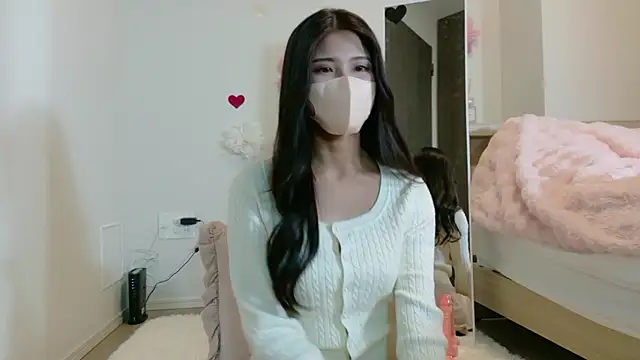 Snapshot of seinachan_v chatting on March 17, 2026, 2:53 pm seinachan v online show from March 17, 2026, 2:53 pm