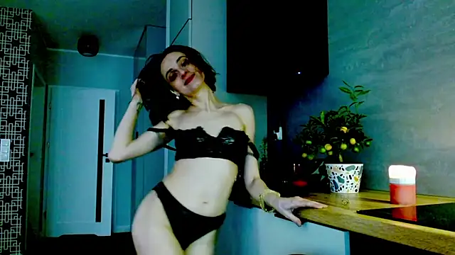 misssweet online show from May 16, 2026, 2:10 am