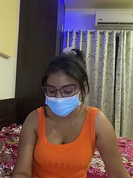 nikki catz online show from March 3, 2026, 2:13 pm