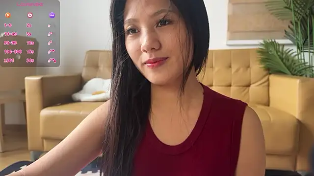 onlylookatu online show from July 17, 2026, 2:20 am
