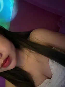 hot-cumplay online show from March 7, 2026, 5:25 am