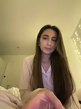 CuteJuliaa online show from March 9, 2026, 8:12 pm