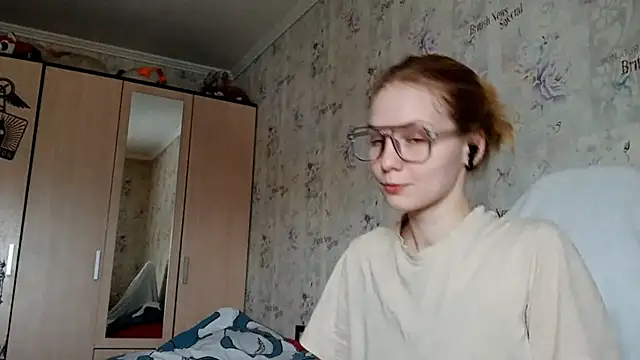 Emmaheartley online show from March 13, 2026, 5:34 am