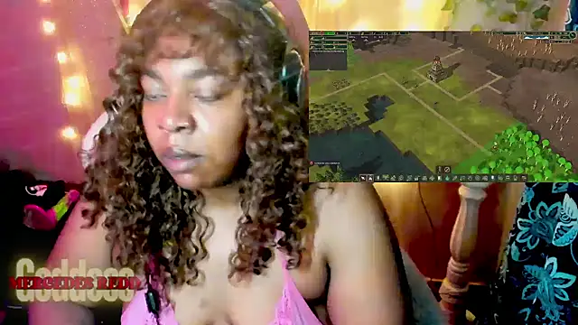 Goddess MercedesRedd online show from May 18, 2026, 2:11 pm