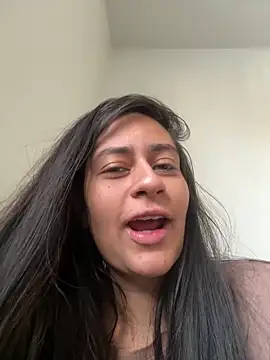 Geovana blan online show from March 29, 2026, 7:48 pm