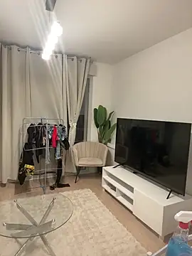 natachabaddie97 online show from March 3, 2026, 11:01 pm