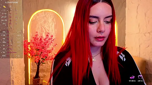 Soffia Hot Tx online show from March 7, 2026, 4:34 pm