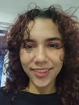 Isabella Stark online show from April 9, 2026, 12:00 pm